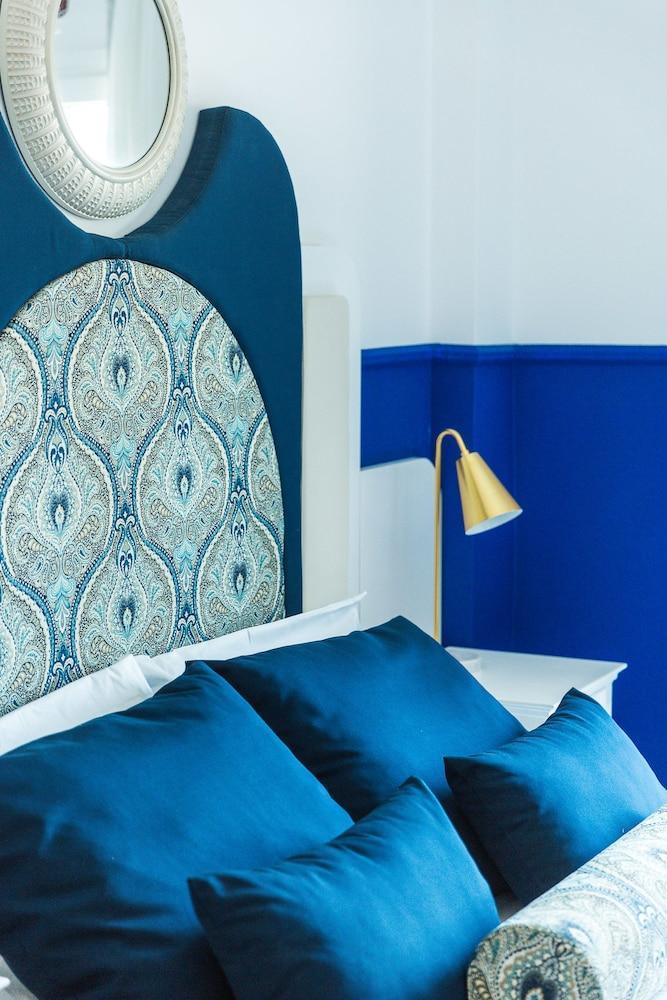 Georgioupolis Plaza Suites Bagian luar foto